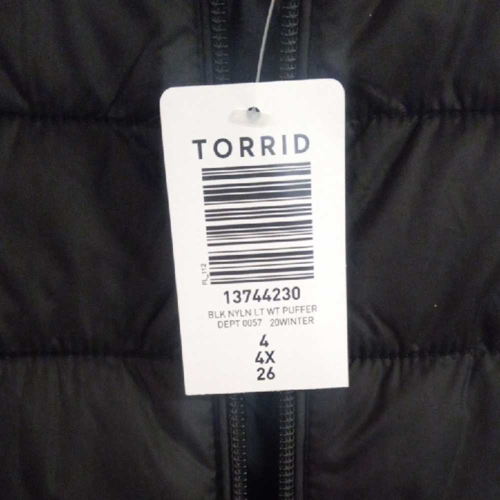 Torrid Quilted Black Puffer Coat - Picture 2 of 2